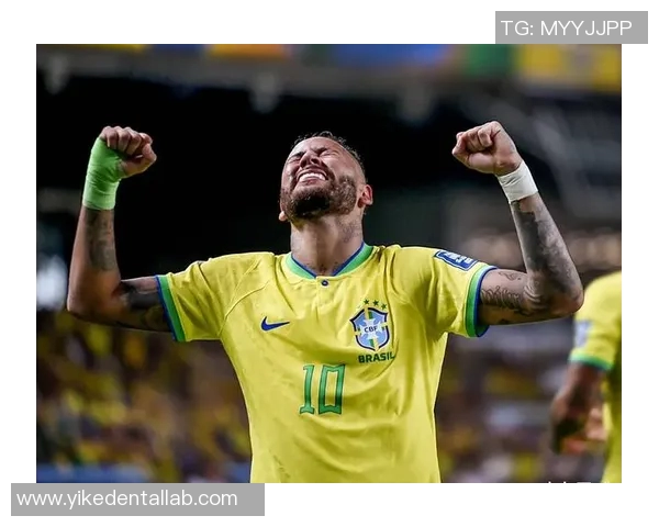 足球巨星独家赠送亲签球裤引发球迷热烈追捧成为收藏焦点